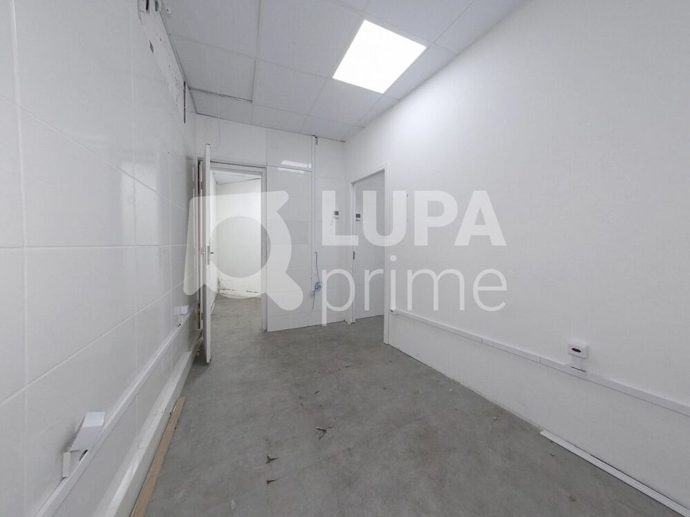 Depósito-Galpão-Armazém para alugar, 650m² - Foto 22