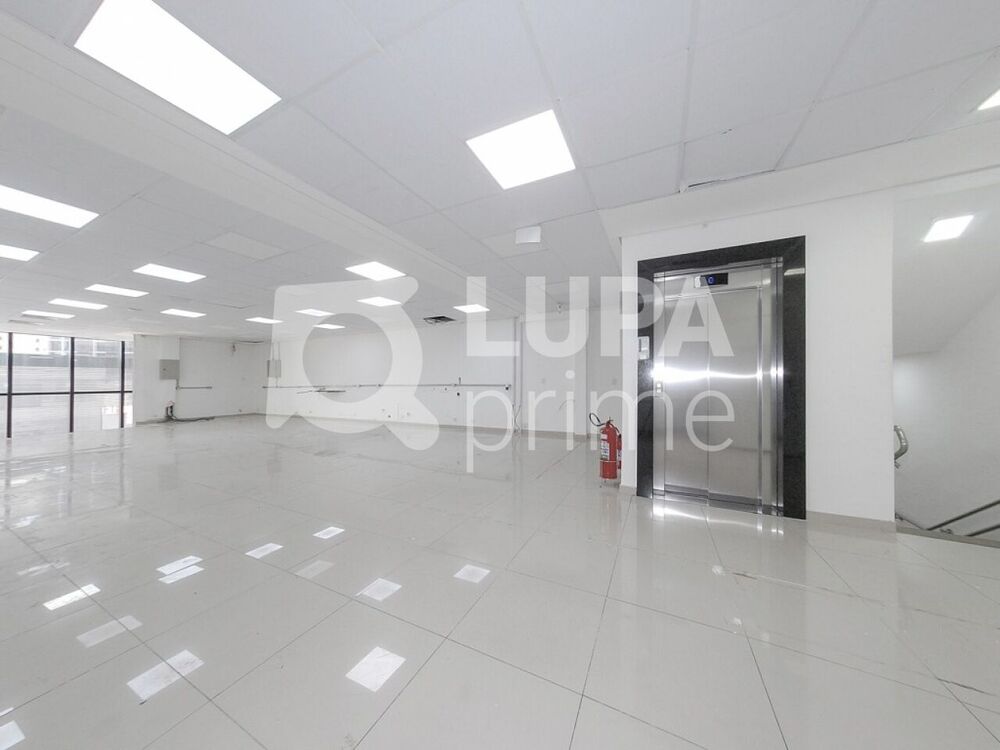 Depósito-Galpão-Armazém para alugar, 650m² - Foto 30
