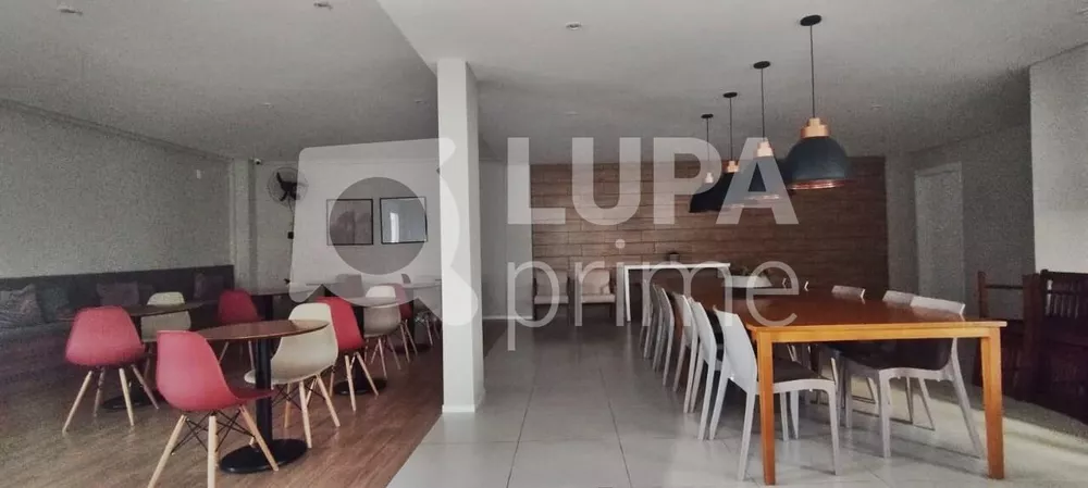 Apartamento à venda com 2 quartos, 37m² - Foto 13