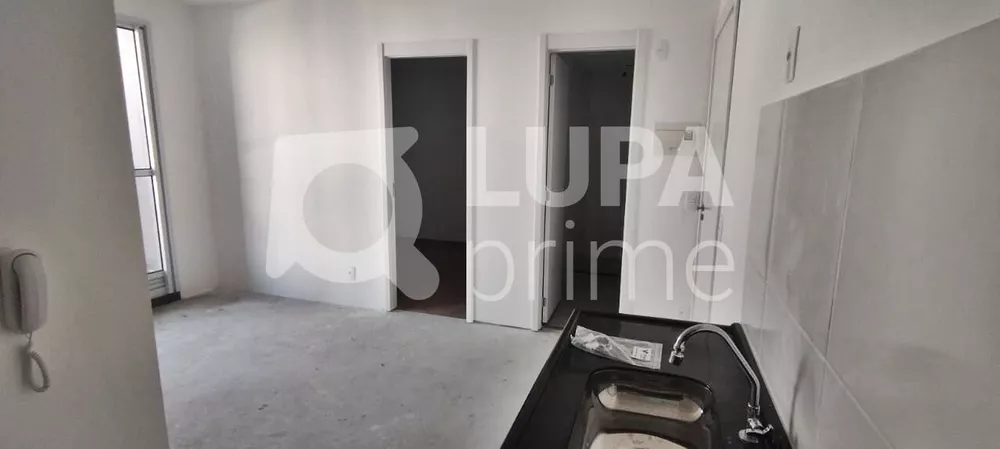 Apartamento à venda com 2 quartos, 37m² - Foto 2