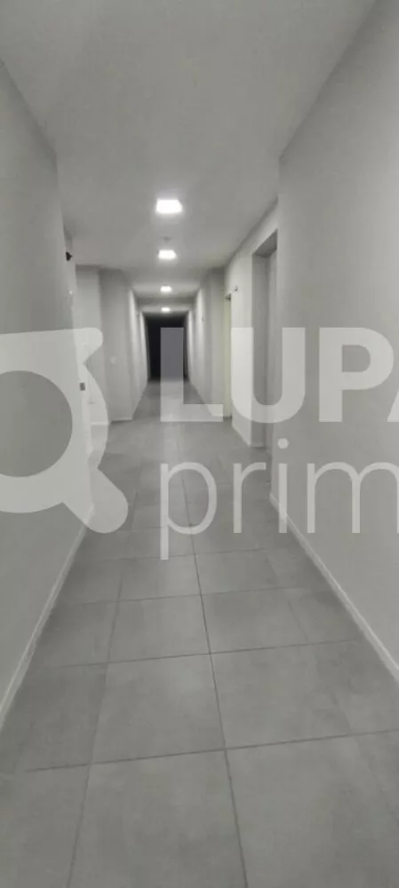 Apartamento à venda com 2 quartos, 37m² - Foto 8