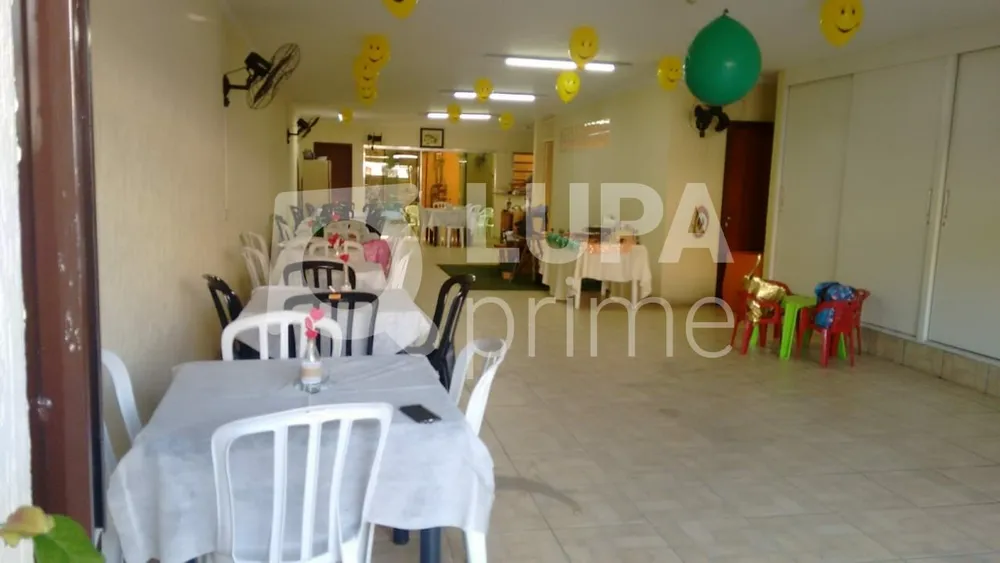Casa, 3 quartos, 222 m² - Foto 8