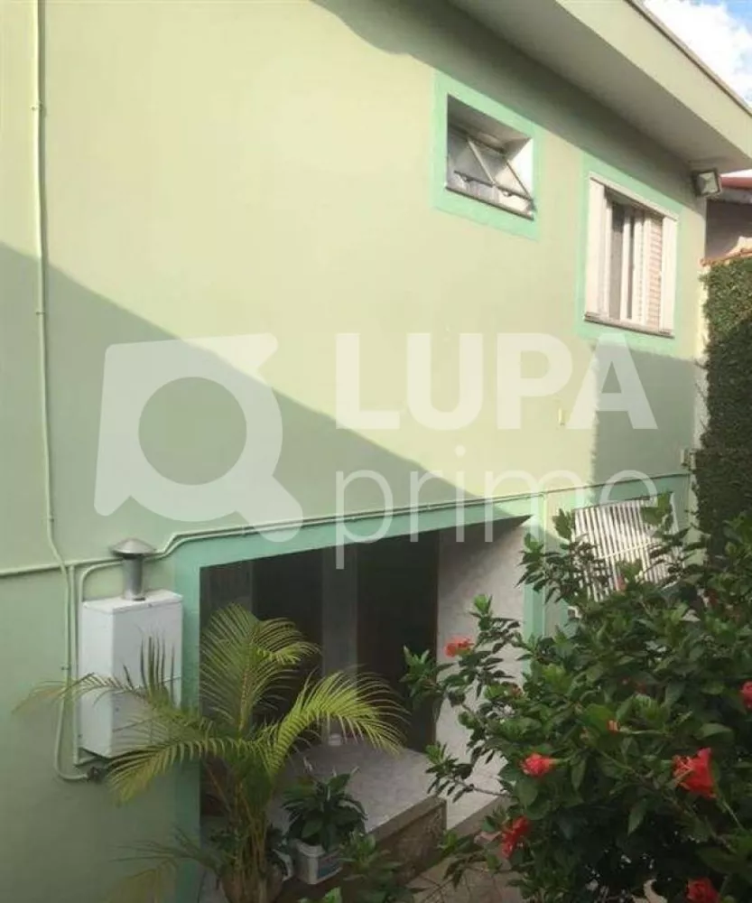 Casa à venda com 4 quartos, 200m² - Foto 3