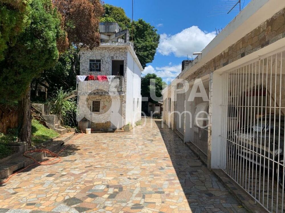 Casa à venda com 3 quartos, 400m² - Foto 13