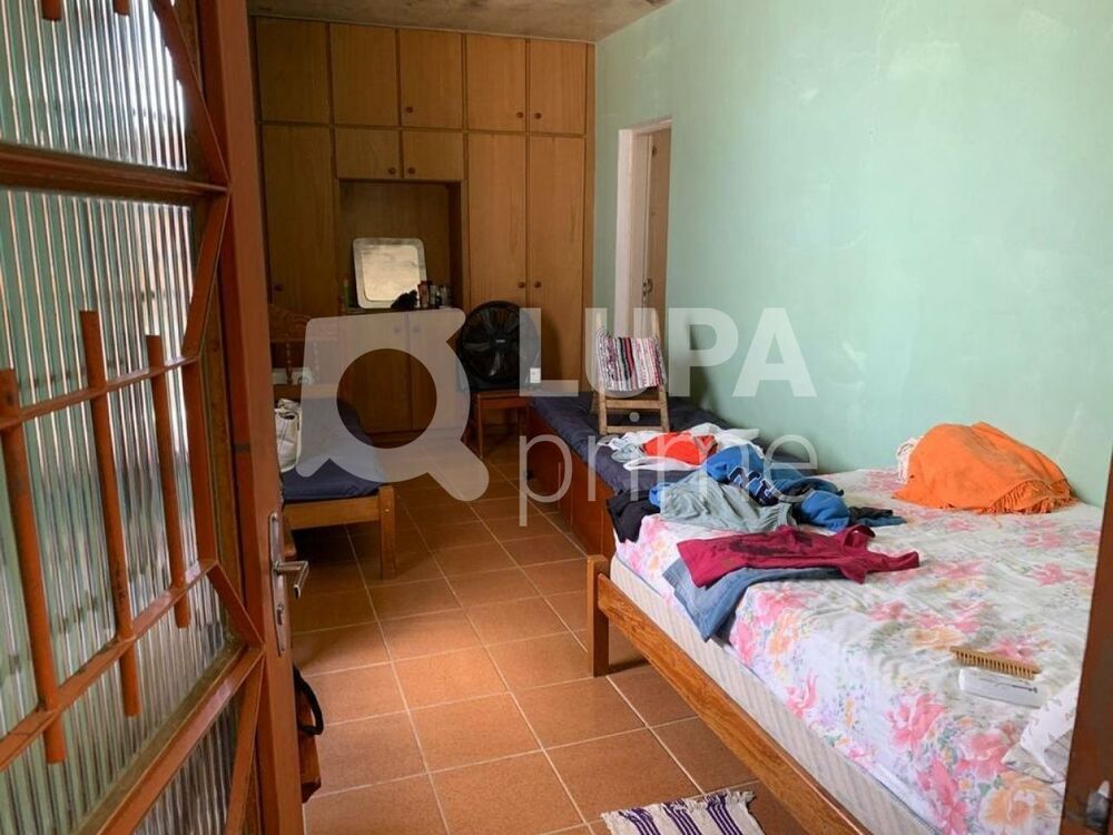 Casa à venda com 3 quartos, 400m² - Foto 3