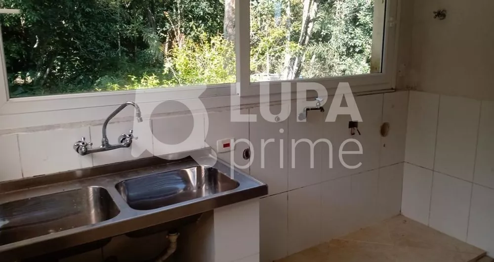 Casa de Condomínio à venda com 5 quartos, 600m² - Foto 4