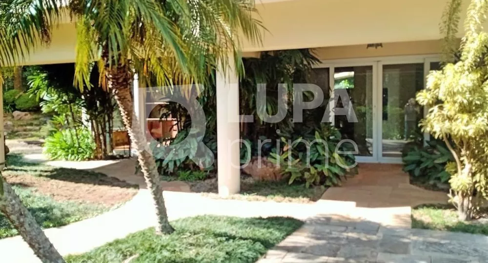 Casa de Condomínio à venda com 5 quartos, 600m² - Foto 1