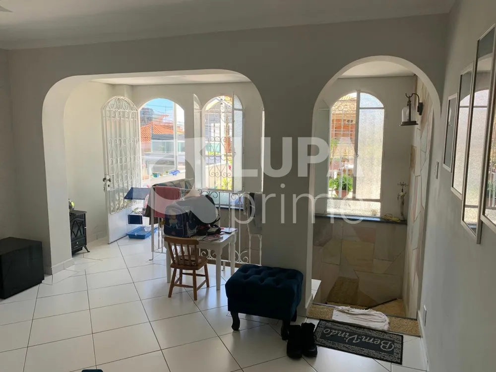 Casa, 3 quartos, 250 m² - Foto 1
