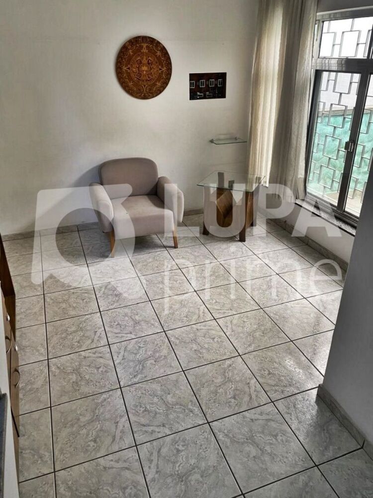 Casa à venda com 3 quartos, 107m² - Foto 2