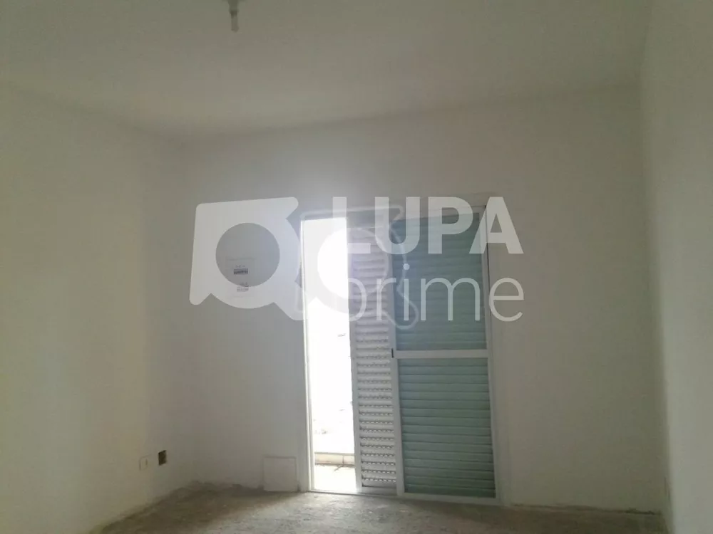 Casa à venda com 3 quartos, 198m² - Foto 14