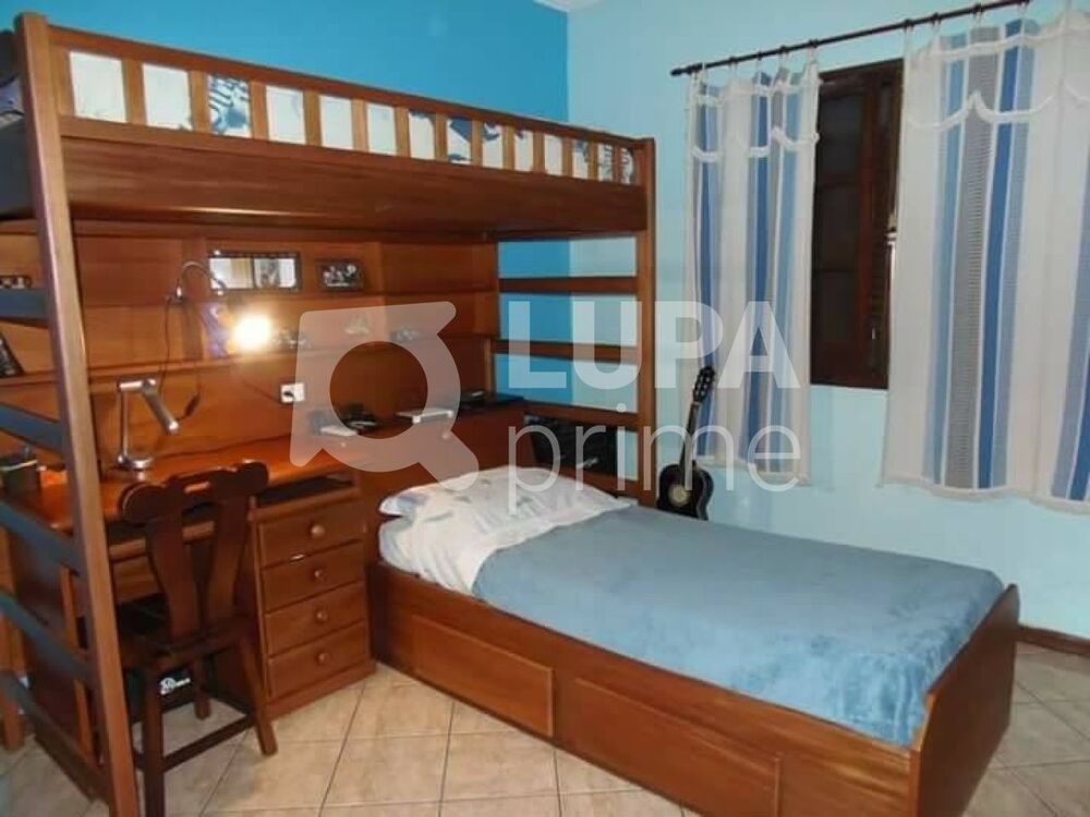 Casa à venda com 2 quartos, 91m² - Foto 9