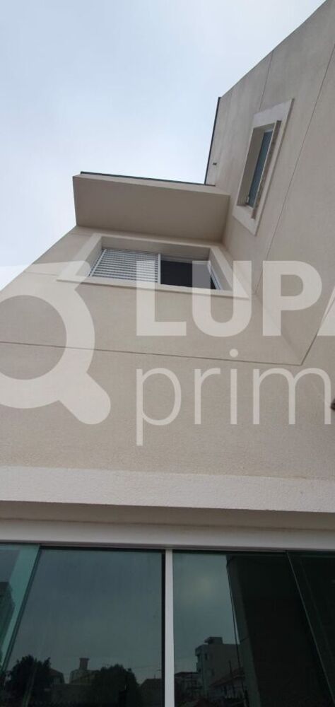 Casa à venda com 2 quartos, 65m² - Foto 4