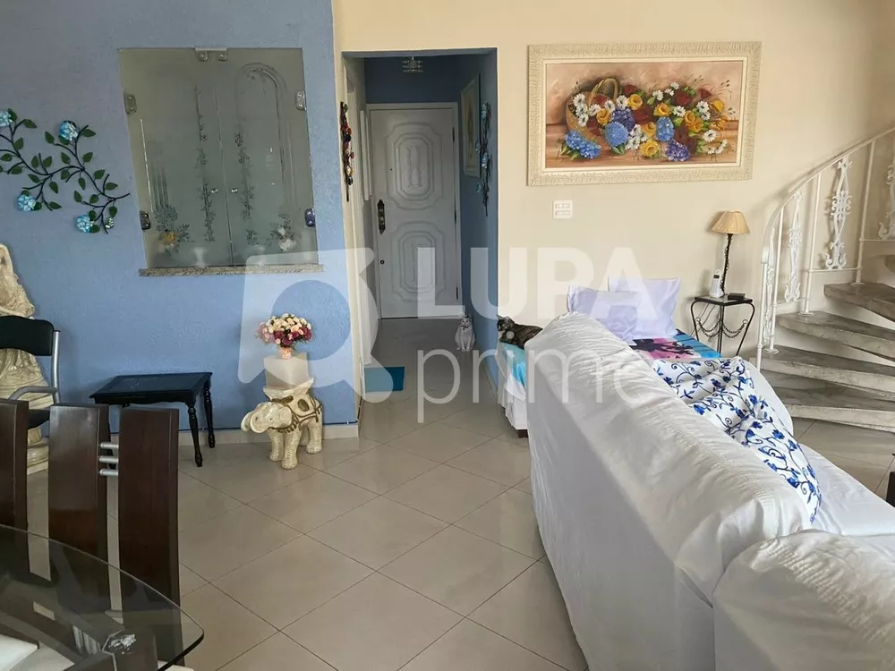 Apartamento à venda com 3 quartos, 110m² - Foto 4