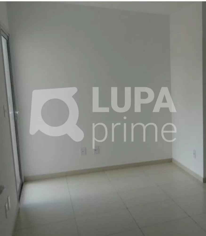 Apartamento para alugar com 1 quarto, 35m² - Foto 2