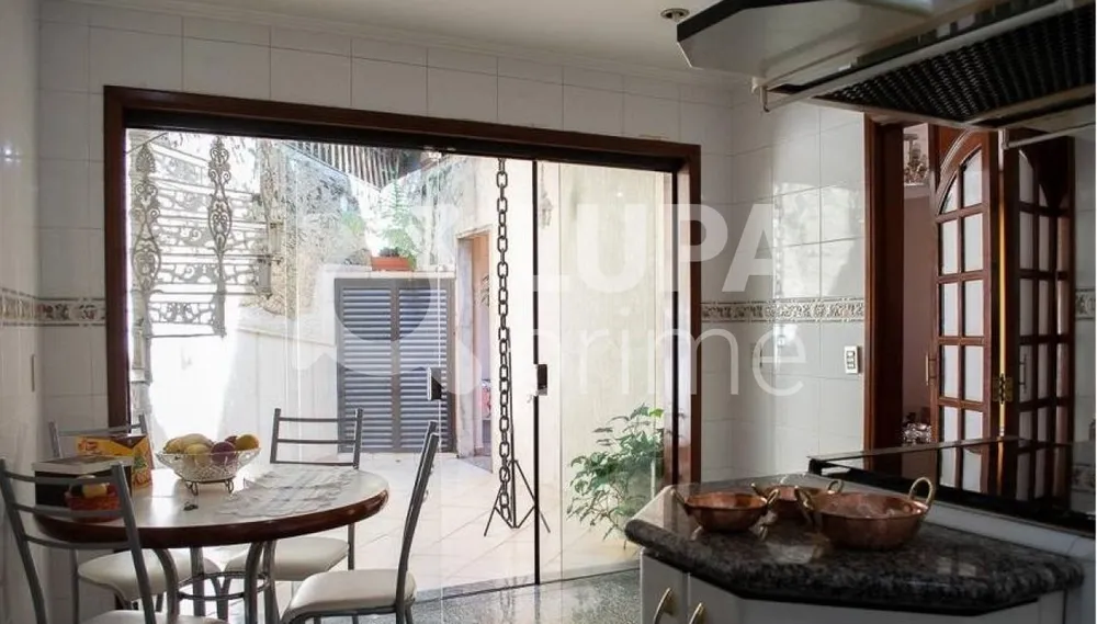 Casa, 3 quartos, 180 m² - Foto 1