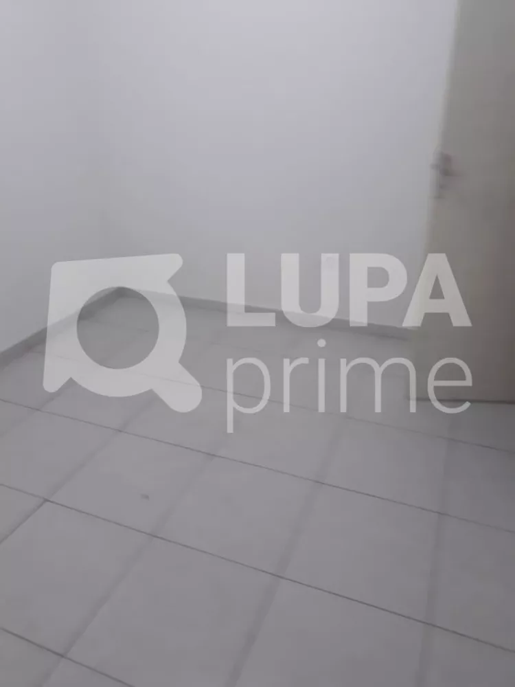 Casa à venda com 2 quartos, 200m² - Foto 6