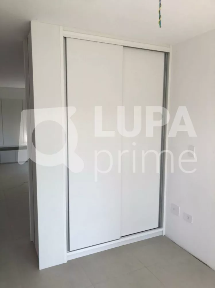 Apartamento à venda com 1 quarto, 47m² - Foto 2