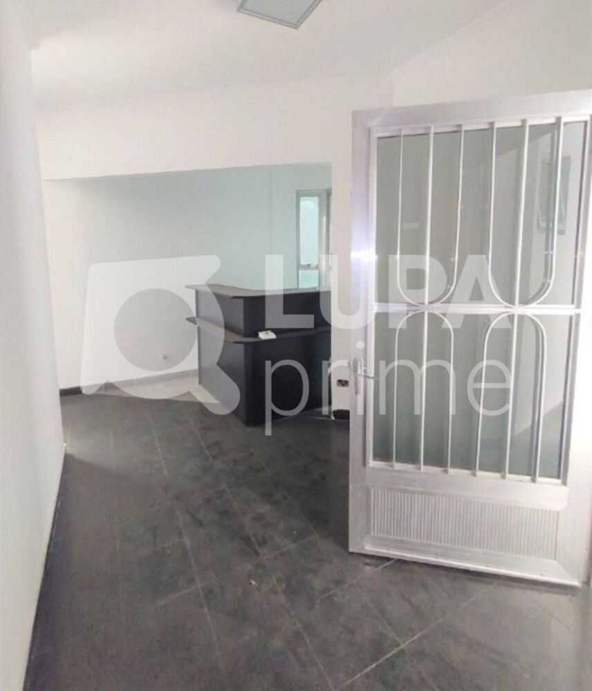 Casa, 4 quartos, 191 m² - Foto 2