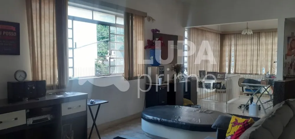 Casa, 6 quartos, 160 m² - Foto 8