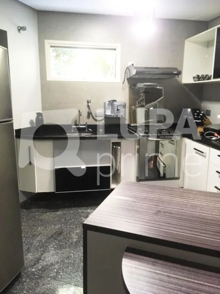 Apartamento, 3 quartos, 160 m² - Foto 11