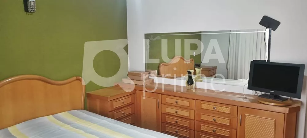 Apartamento à venda com 4 quartos, 130m² - Foto 4