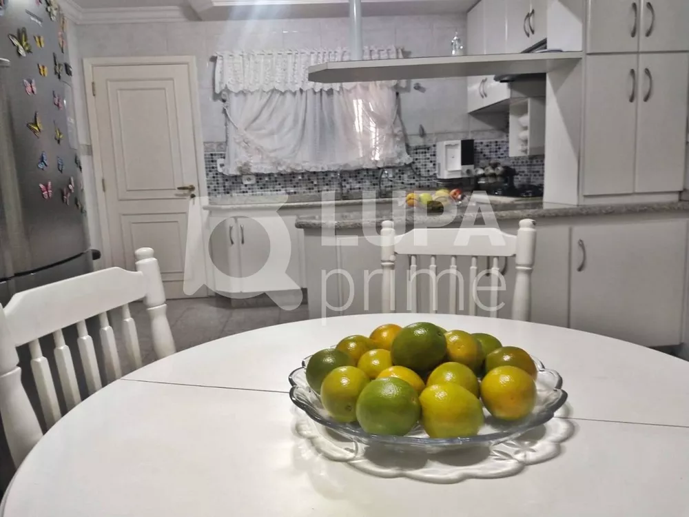 Apartamento à venda com 4 quartos, 130m² - Foto 11