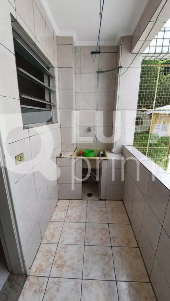 Apartamento para alugar com 2 quartos, 80m² - Foto 2