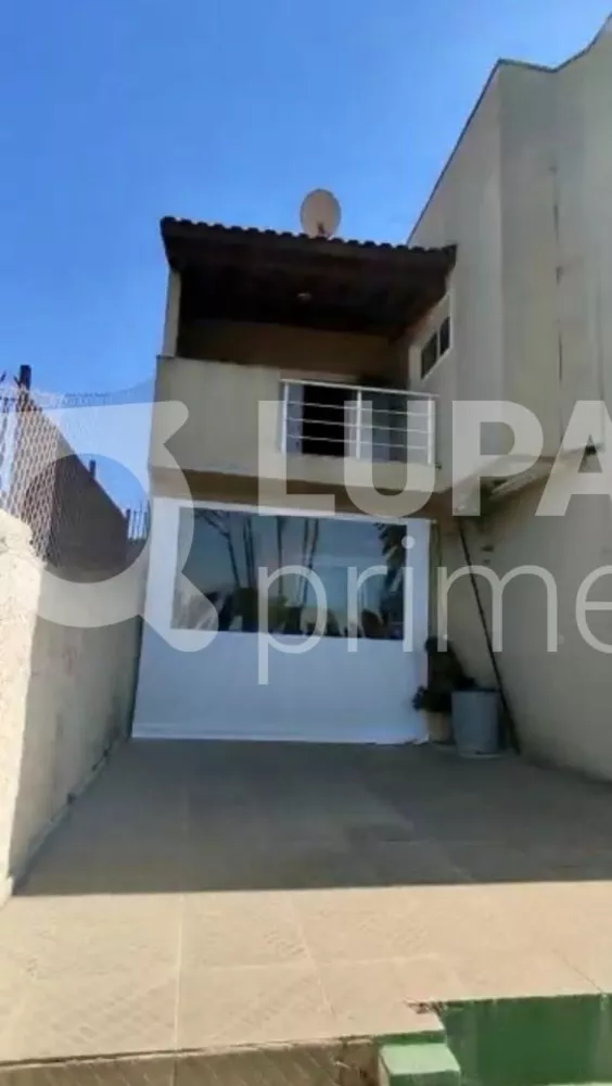 Casa à venda com 5 quartos, 120m² - Foto 3