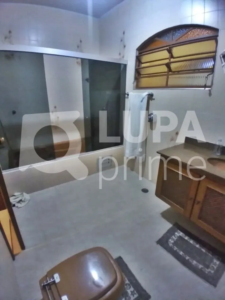 Casa, 3 quartos, 232 m² - Foto 12