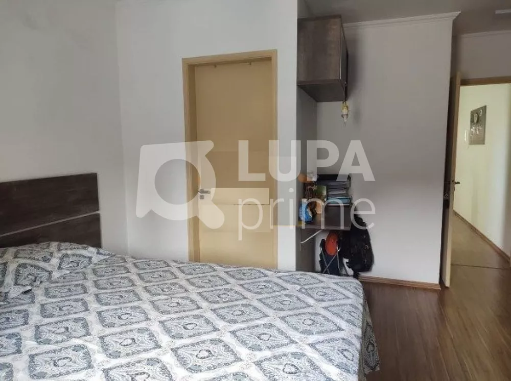 Casa à venda com 3 quartos, 169m² - Foto 7