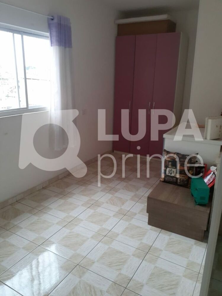 Casa à venda com 3 quartos, 140m² - Foto 11
