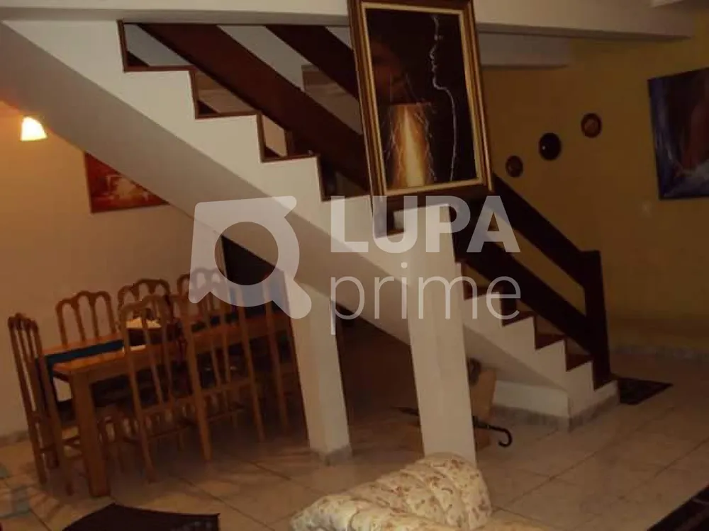 Casa, 3 quartos, 272 m² - Foto 5