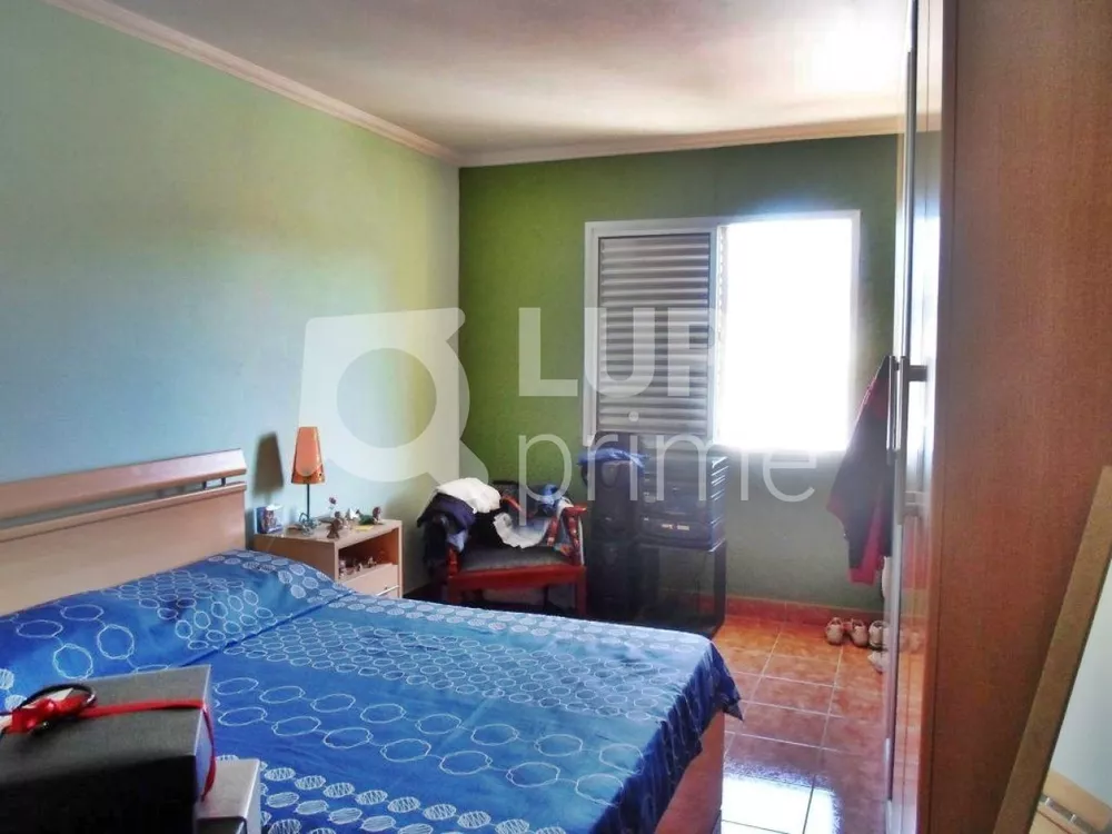 Casa à venda com 3 quartos, 140m² - Foto 4