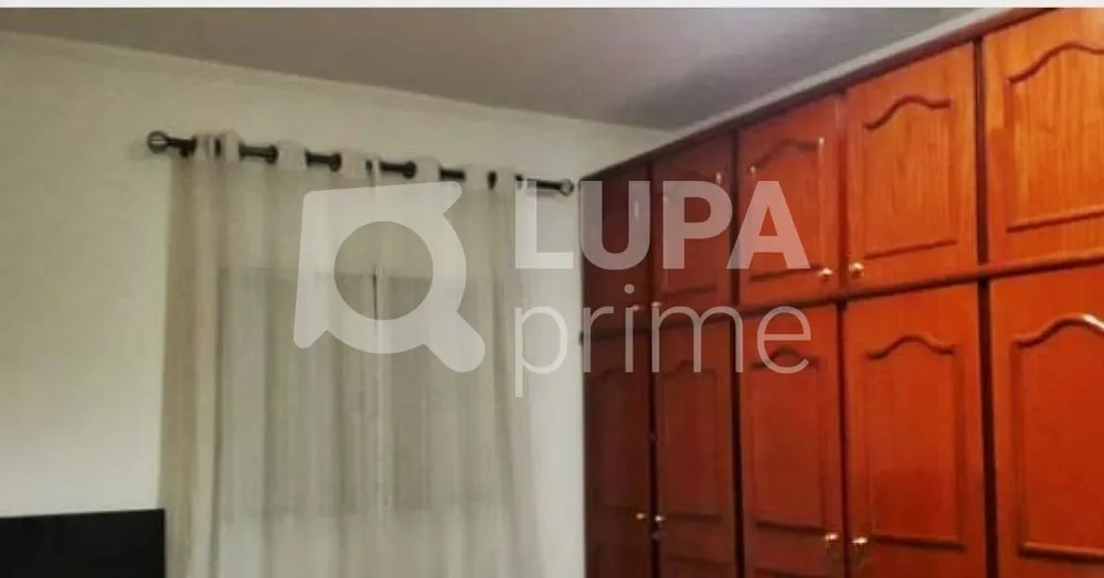 Casa, 3 quartos, 240 m² - Foto 11