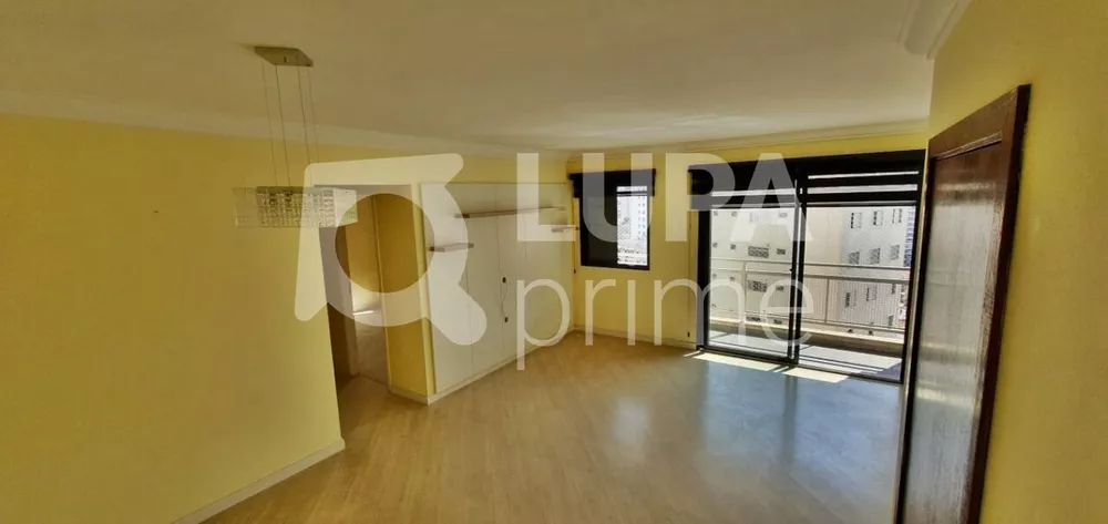 Apartamento à venda com 3 quartos, 86m² - Foto 1