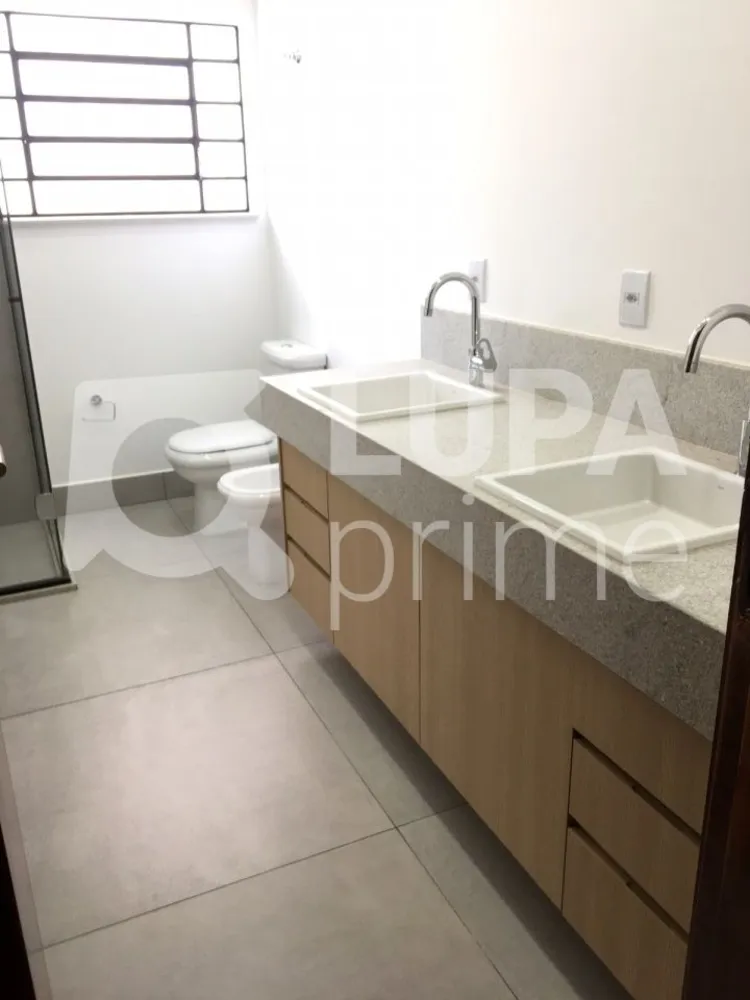 Casa, 3 quartos, 240 m² - Foto 4