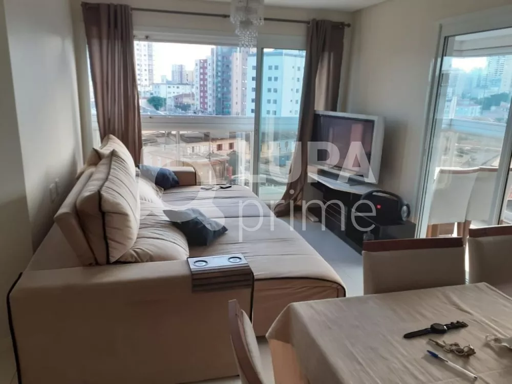 Apartamento à venda com 3 quartos, 110m² - Foto 1