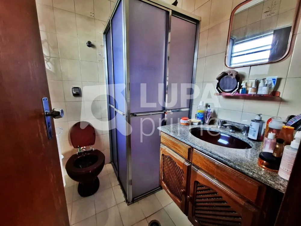 Casa, 3 quartos, 260 m² - Foto 1