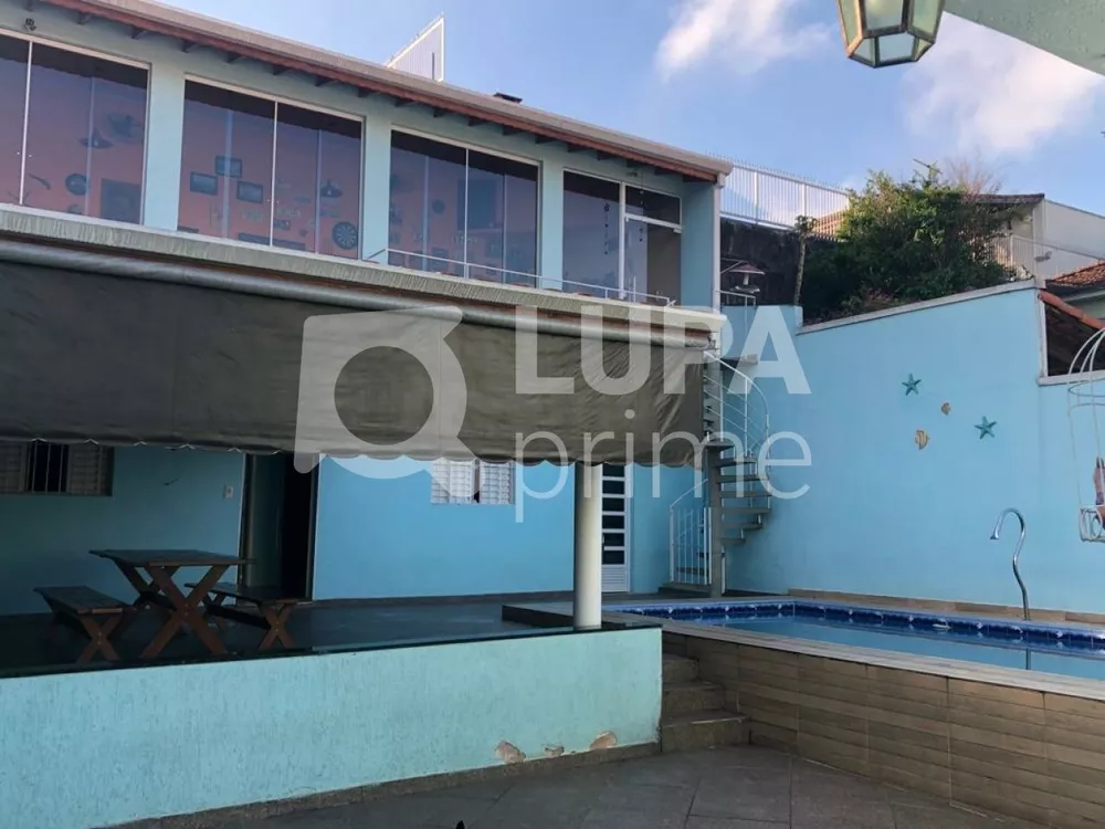 Casa à venda com 3 quartos, 150m² - Foto 2