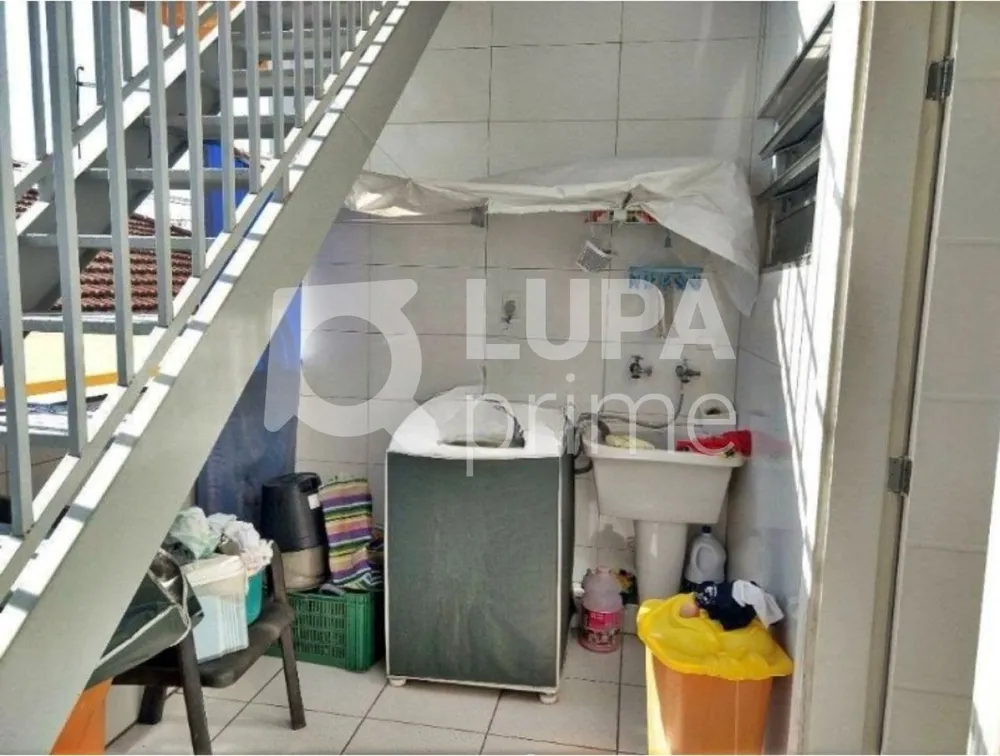 Casa, 4 quartos, 200 m² - Foto 2