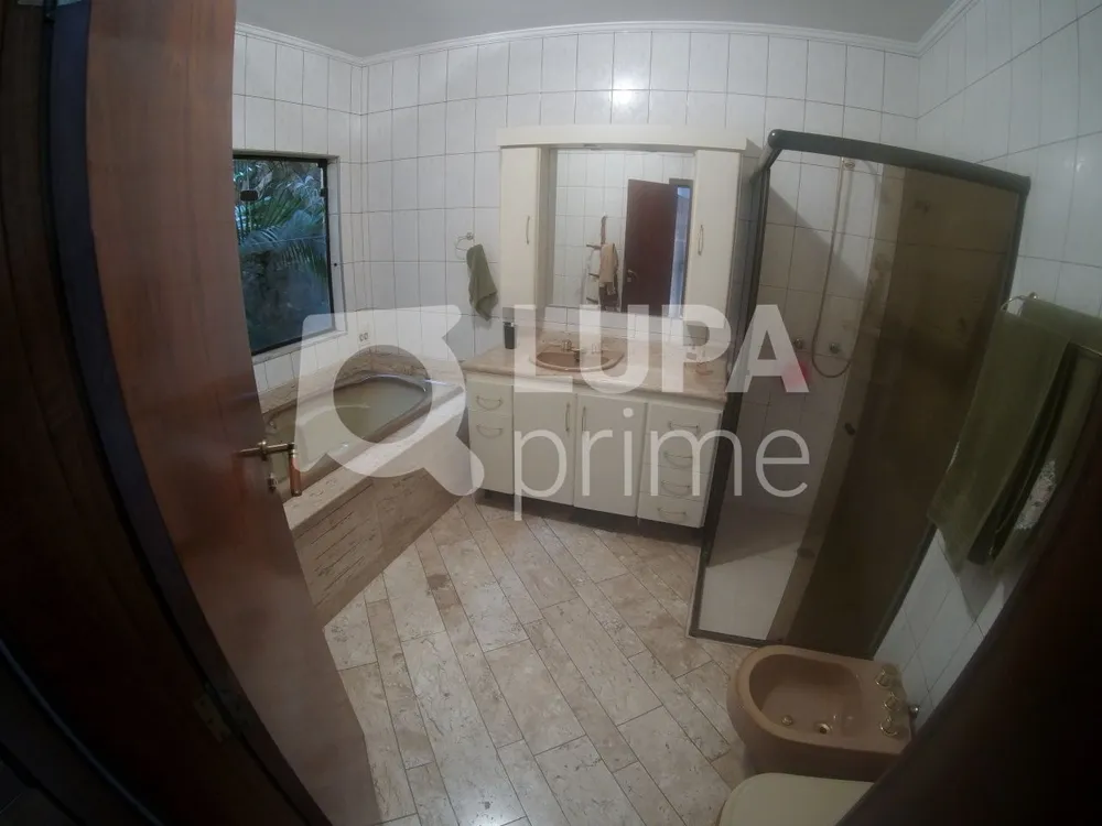 Casa, 3 quartos, 250 m² - Foto 8