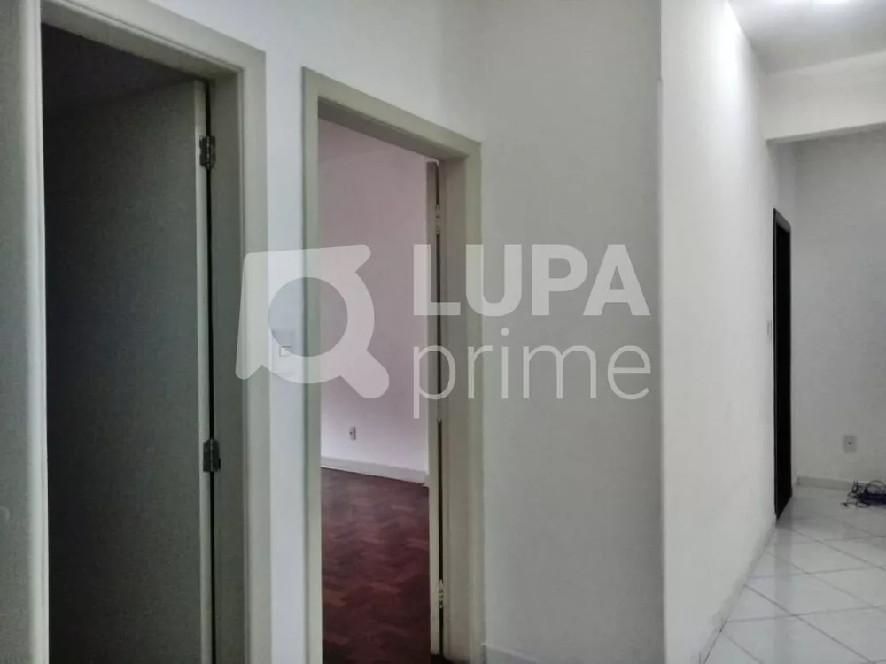 Apartamento para alugar com 3 quartos, 128m² - Foto 3