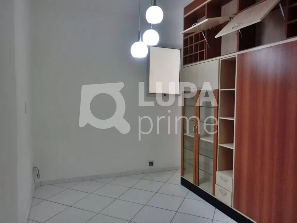 Apartamento para alugar com 3 quartos, 128m² - Foto 7