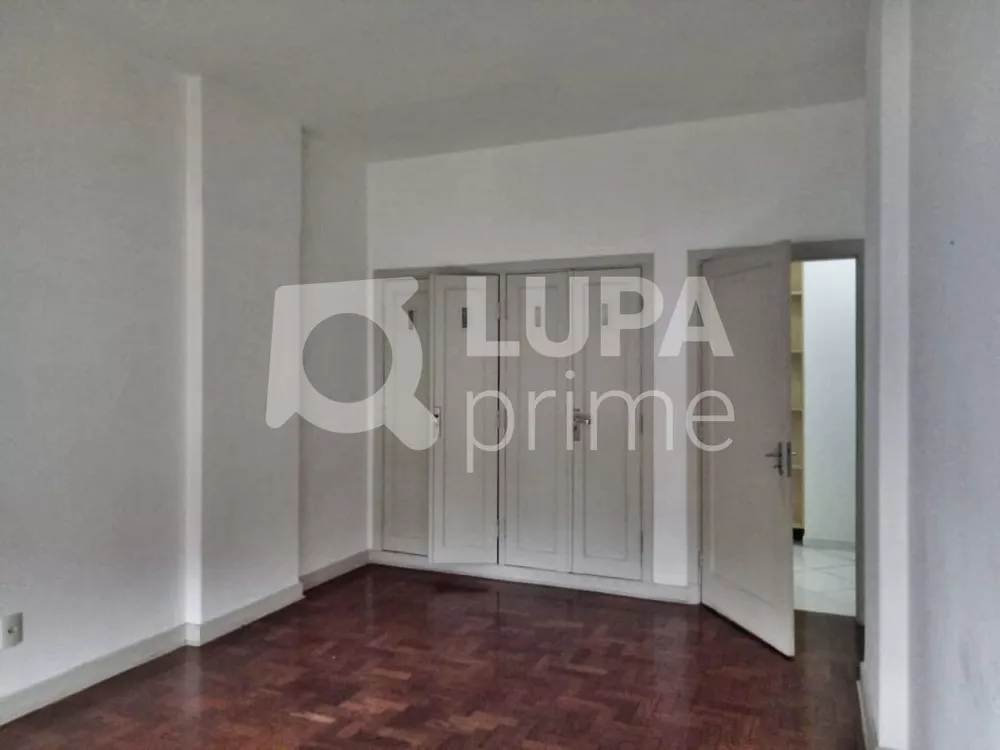 Apartamento para alugar com 3 quartos, 128m² - Foto 6