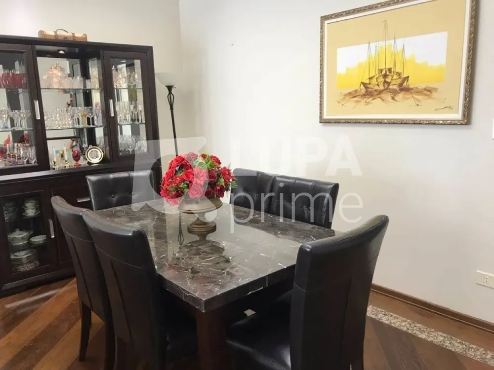 Casa, 7 quartos, 840 m² - Foto 2