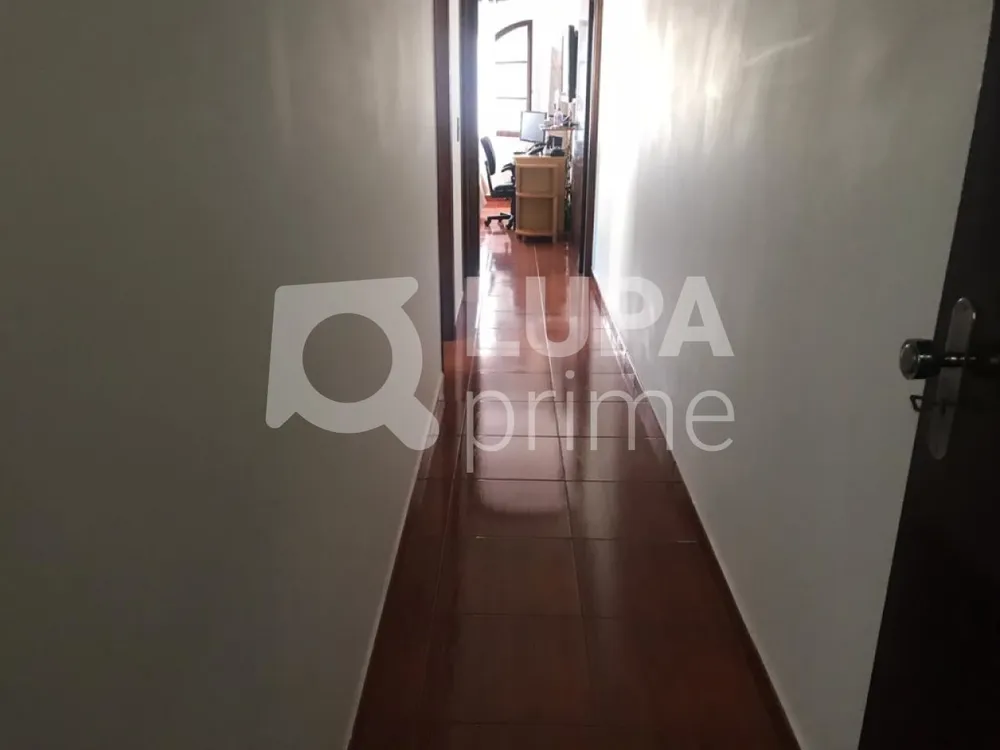 Casa, 3 quartos, 165 m² - Foto 1