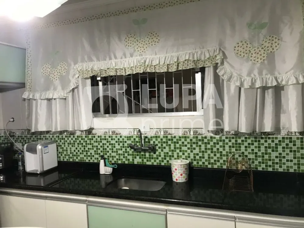 Casa, 3 quartos, 144 m² - Foto 1