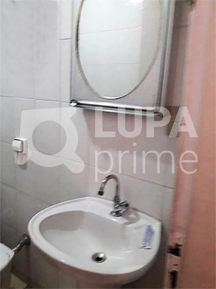 Casa, 10 quartos, 248 m² - Foto 2