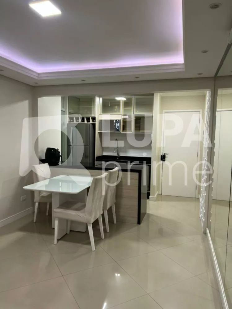 Apartamento à venda com 3 quartos, 68m² - Foto 1