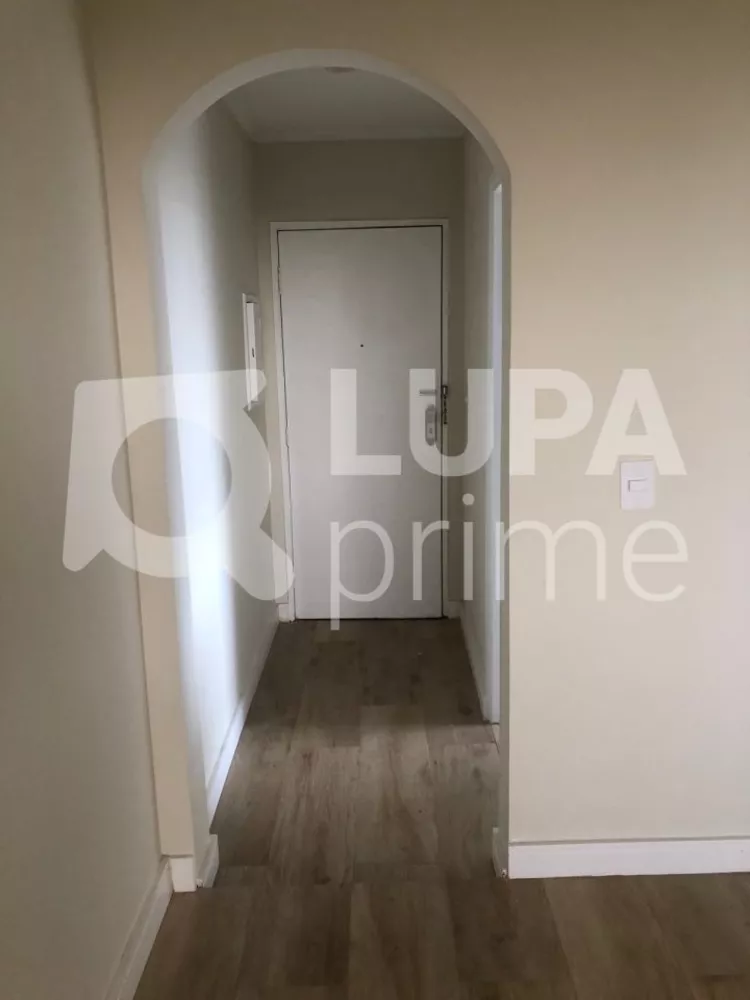 Apartamento à venda com 3 quartos, 80m² - Foto 3